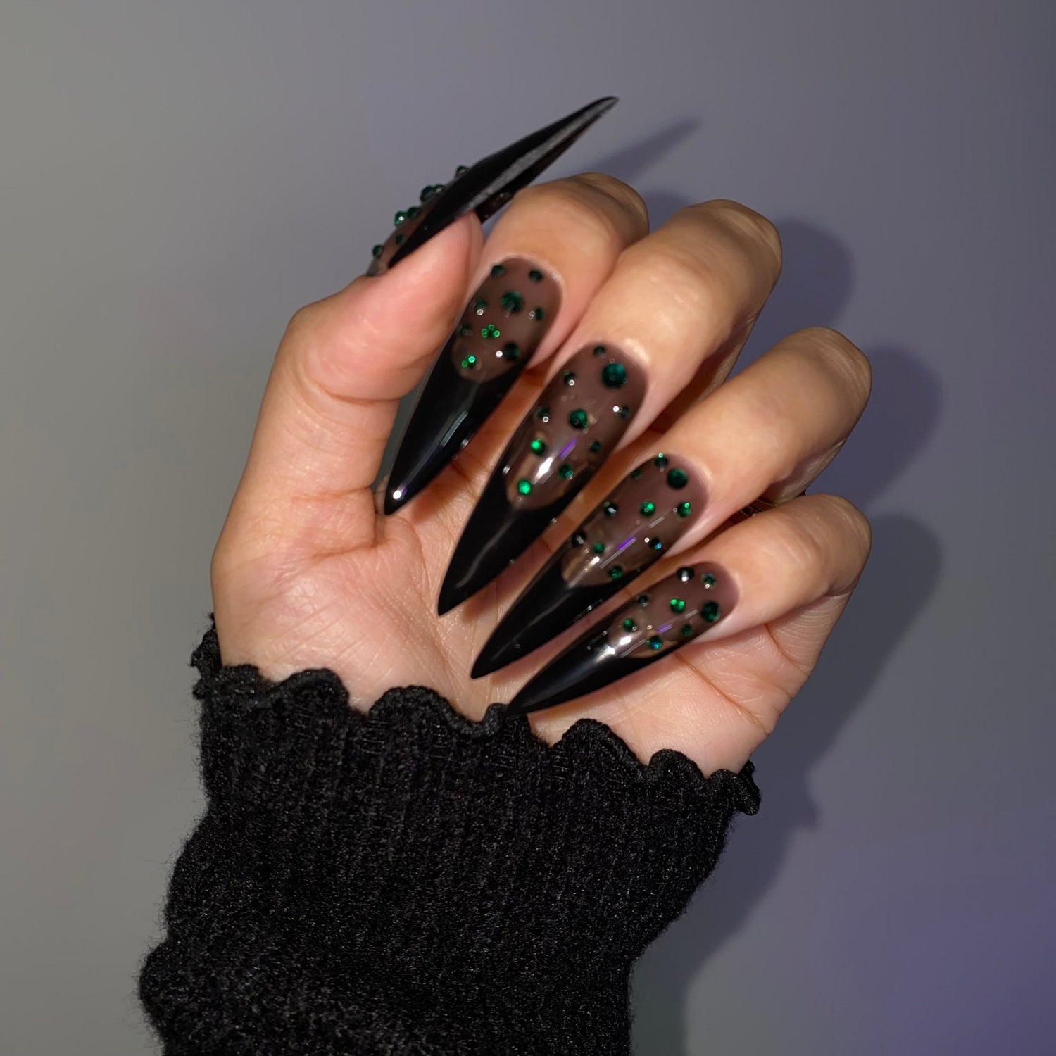Nail Mate &