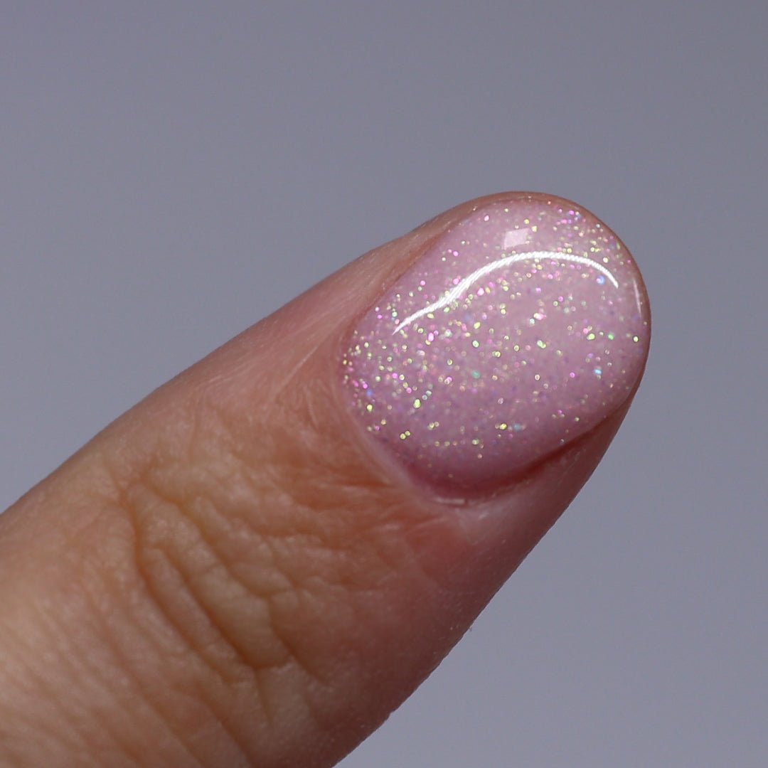 NM BUILD+ Builder Gel on the nail