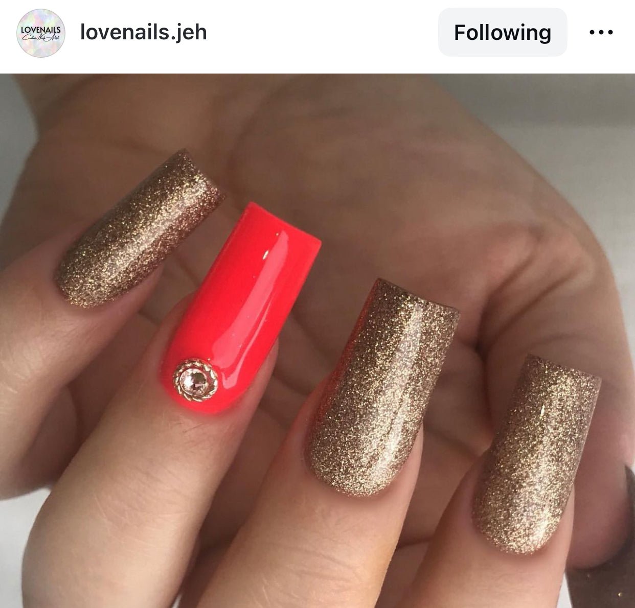 Beyonce Gold Glitter Acrylic Nail Powder