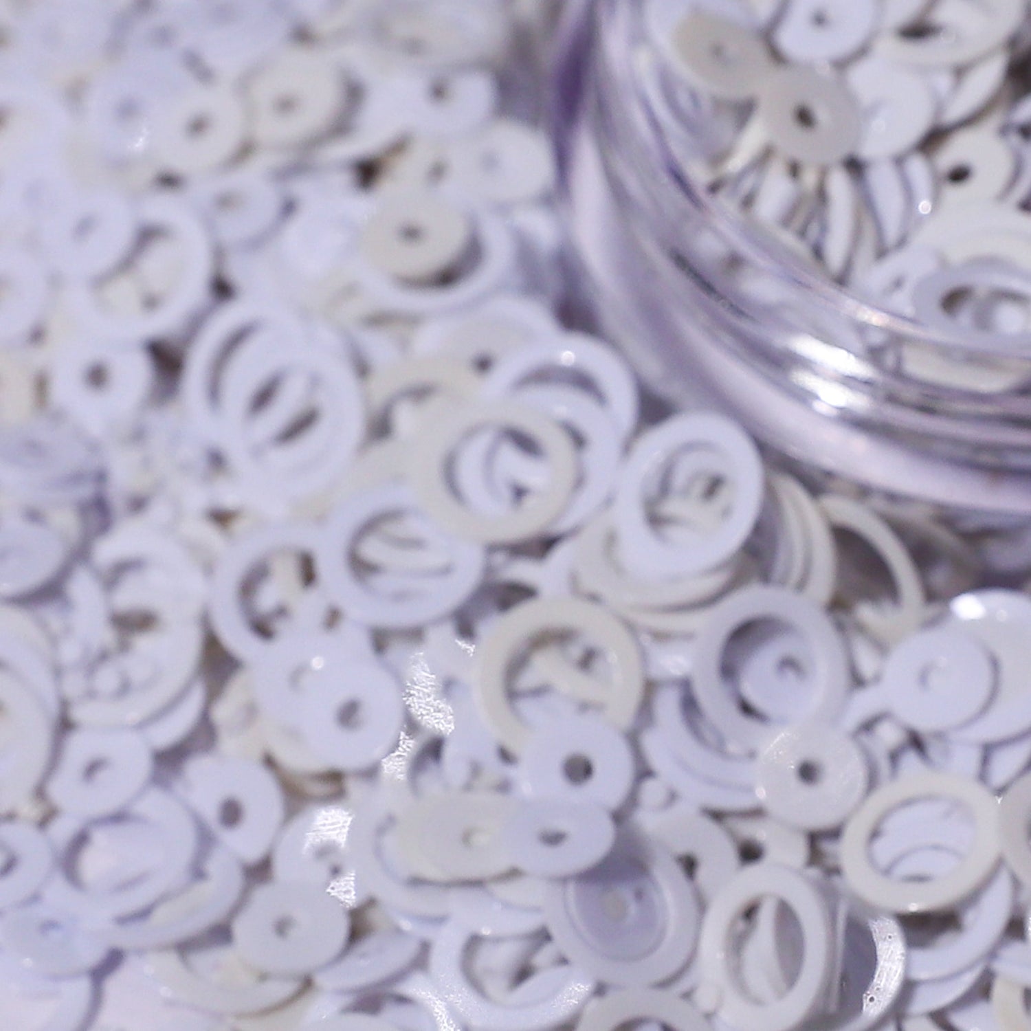 Halo | White Ring Nail Glitter