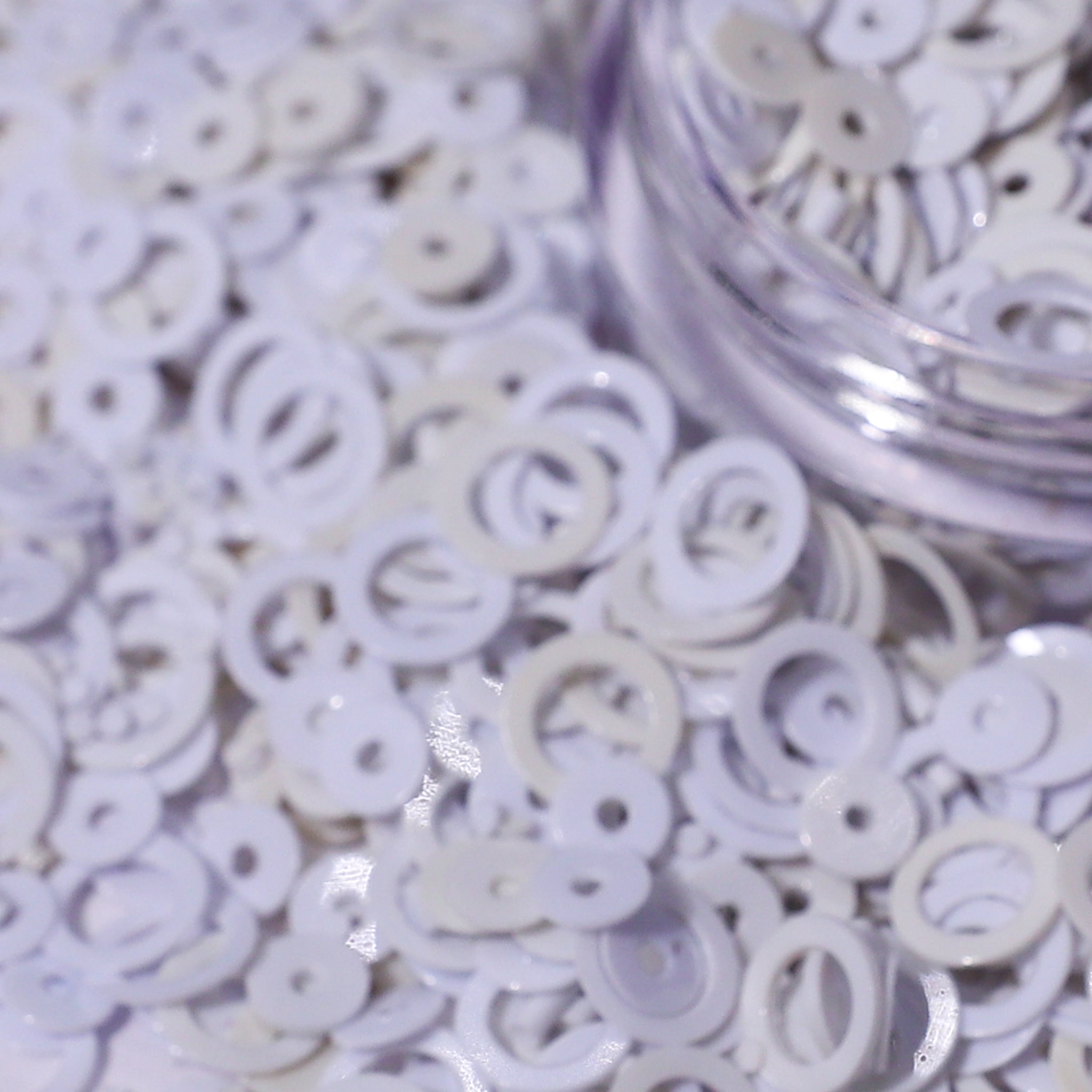 Halo | White Ring Nail Glitter