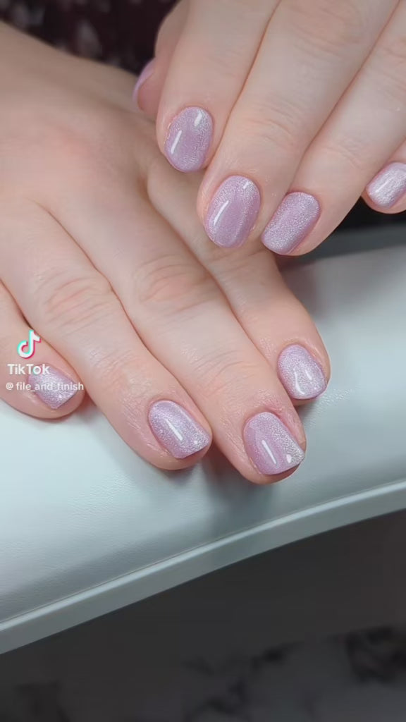 Blush Beam – Cat Eye Gel Polish