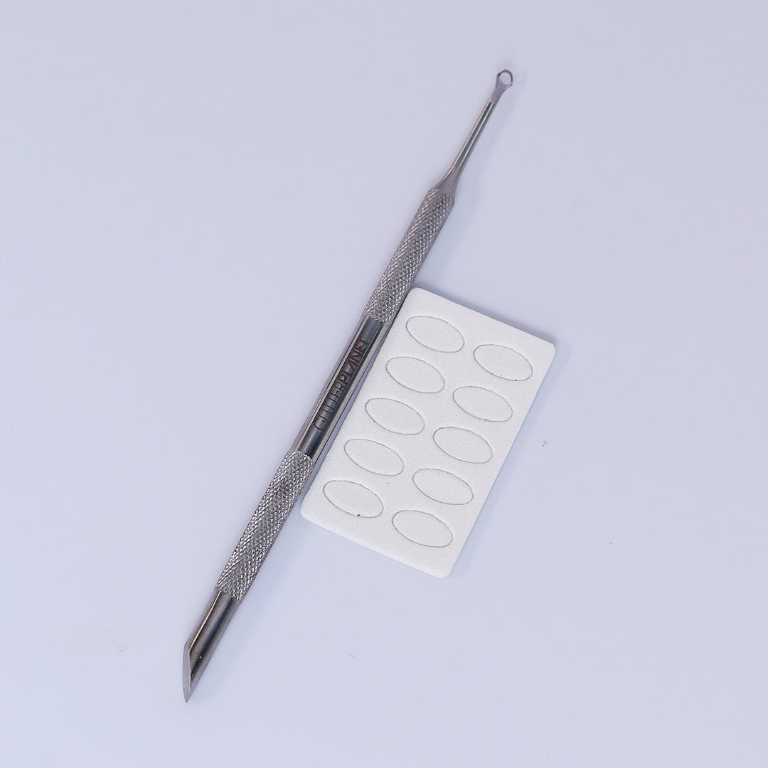 Stainless Steel Cuticle Pusher with Loop Scraper - File Grits Included