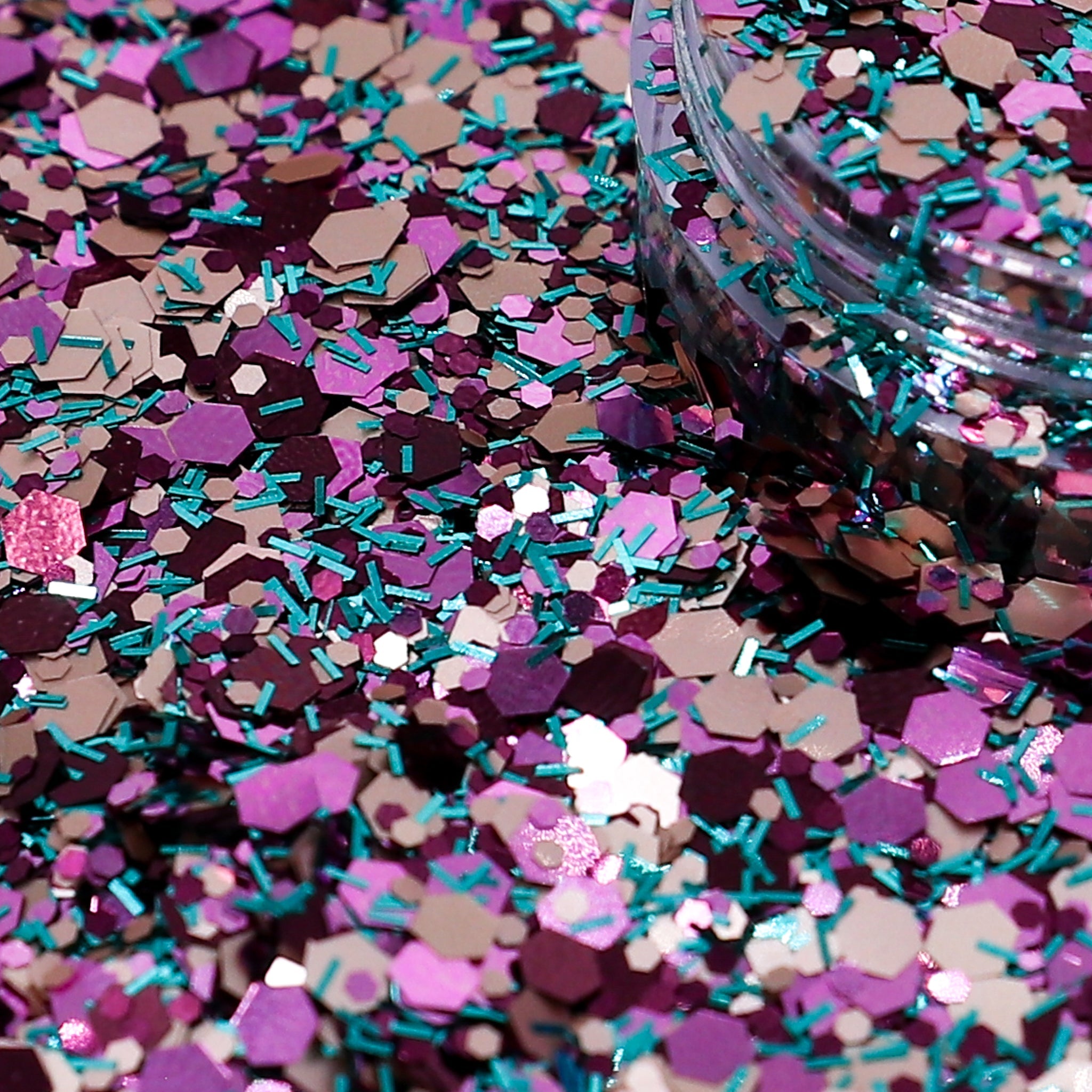 Twisted Plumb Matallic Plumb &amp; Teal Nail Glitter 5g