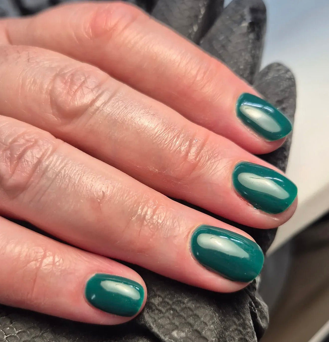 Velvet Alpine – Deep Forest Green Gel Polish