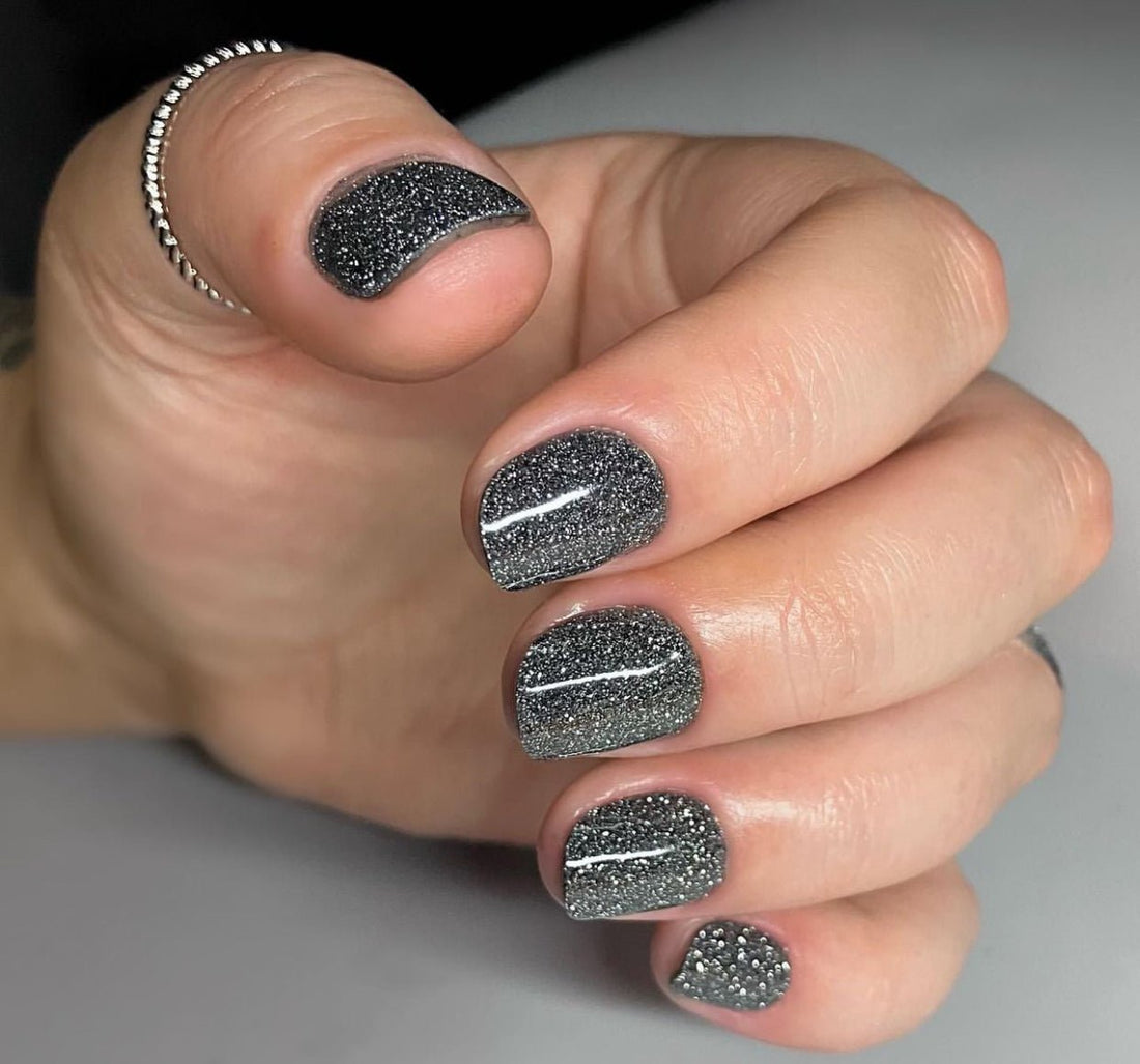 Black Diamond Dust Reflective Nail Glitter