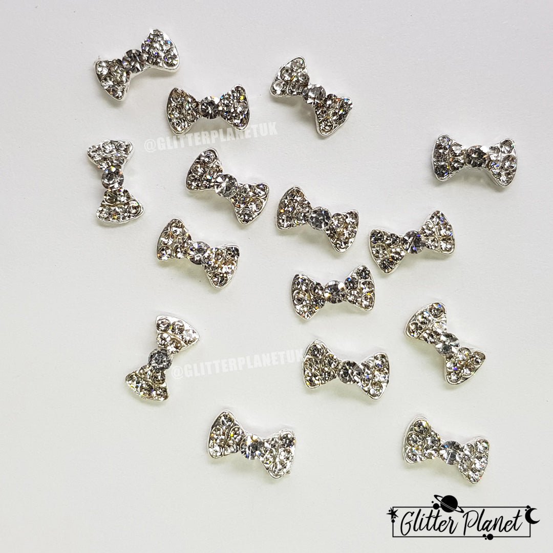 Nail Jewel - Crystal Clear Rounded Alloy Bow